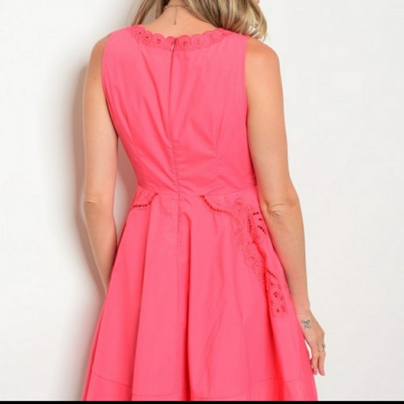 🌻Beautiful coral dress 🌻 - Picture 6 of 7